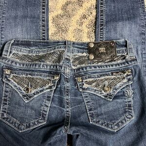 Miss Me Signature Cropped jeans